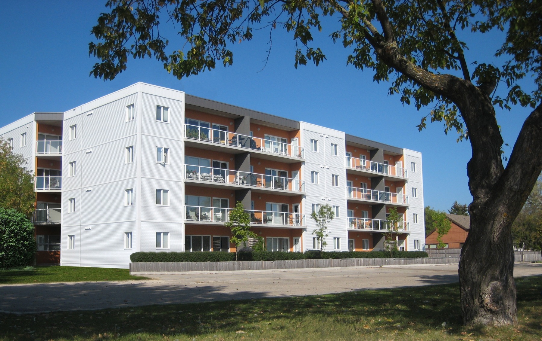 Gimli Shores Condominiums